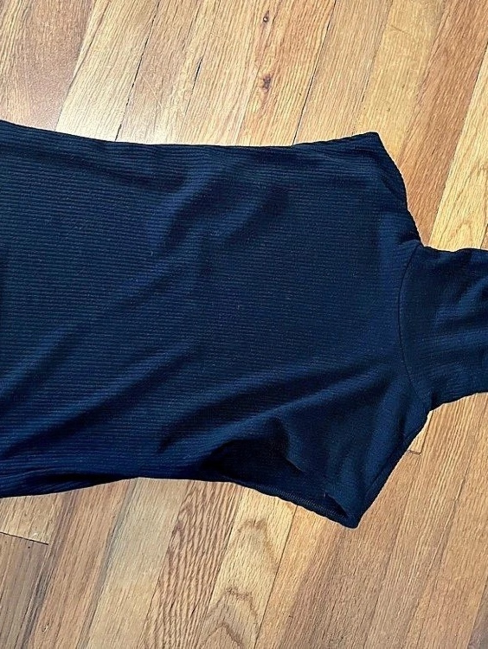 Treasure & Bond Black mock turtleneck Size XS Like New